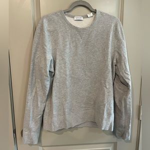 Flint and Tinder Men’s Heather Gray Crew Neck Sweater Size M